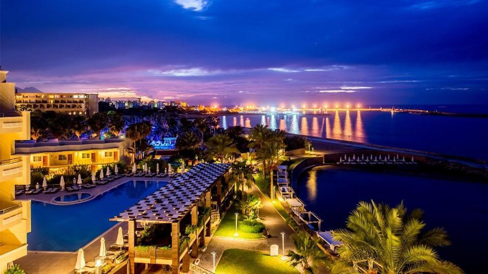 Vuni Palace Luxury Resort & Beach & Casino Kerýnia Eksteriør bilde