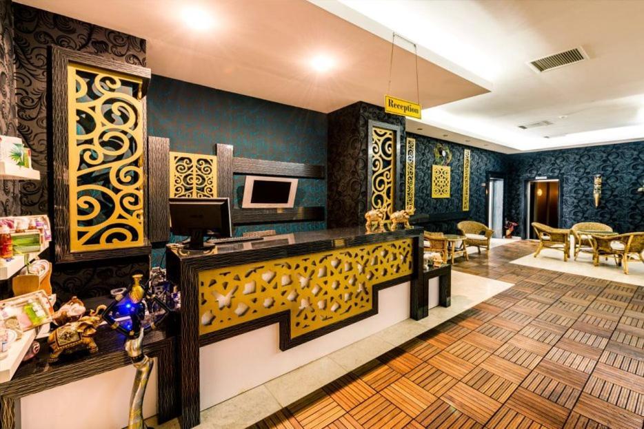 Vuni Palace Luxury Resort & Beach & Casino Kerýnia Eksteriør bilde