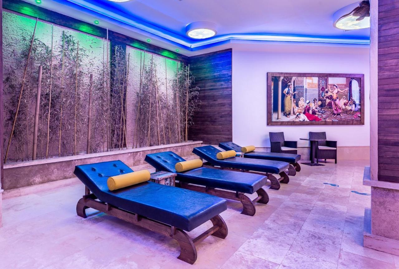 Vuni Palace Luxury Resort & Beach & Casino Kerýnia Eksteriør bilde