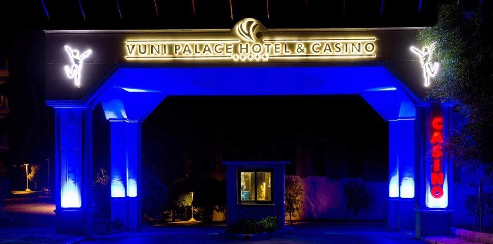 Vuni Palace Luxury Resort & Beach & Casino Kerýnia Eksteriør bilde